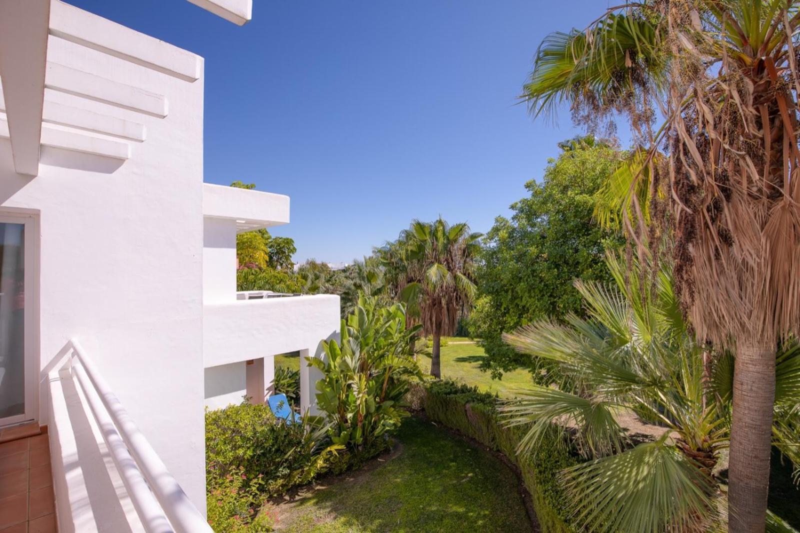 Alcazaba Lagoon Estepona Golf Exterior foto
