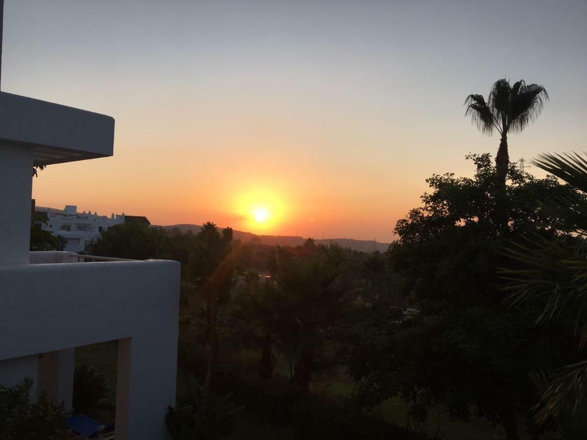 Alcazaba Lagoon Estepona Golf Exterior foto