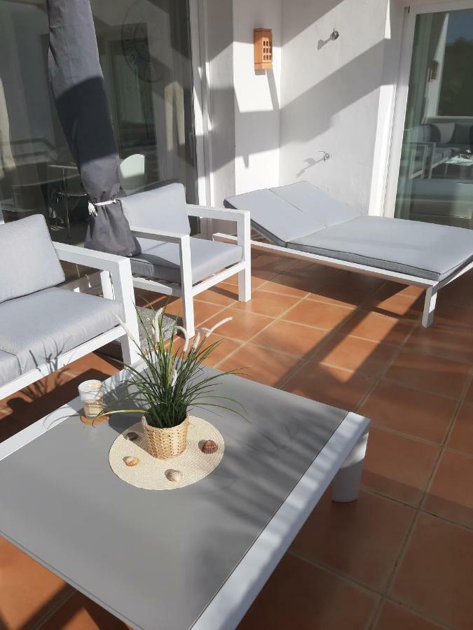 Alcazaba Lagoon Estepona Golf Exterior foto